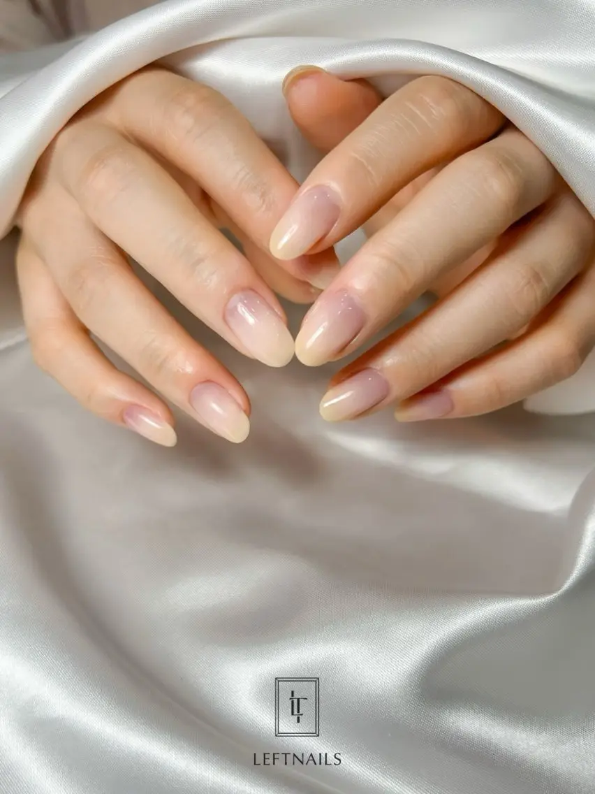 ネイル ハンドネイル LEFTNAILS フィルインニュアンスのネイルデザイン