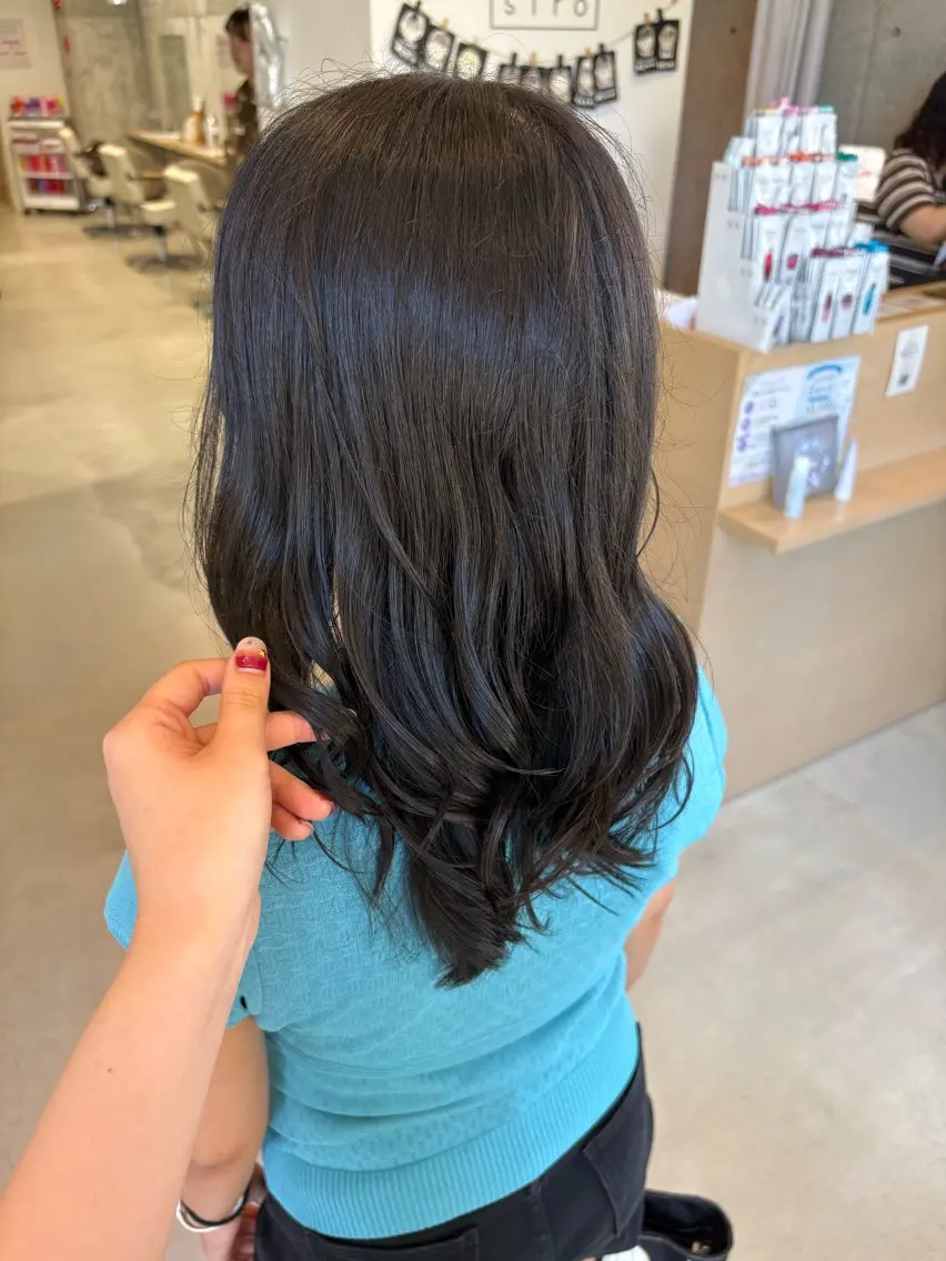 セミロング ヘアカラー さくらこ/オリーブ カラー/カラーモデルのヘアスタイル