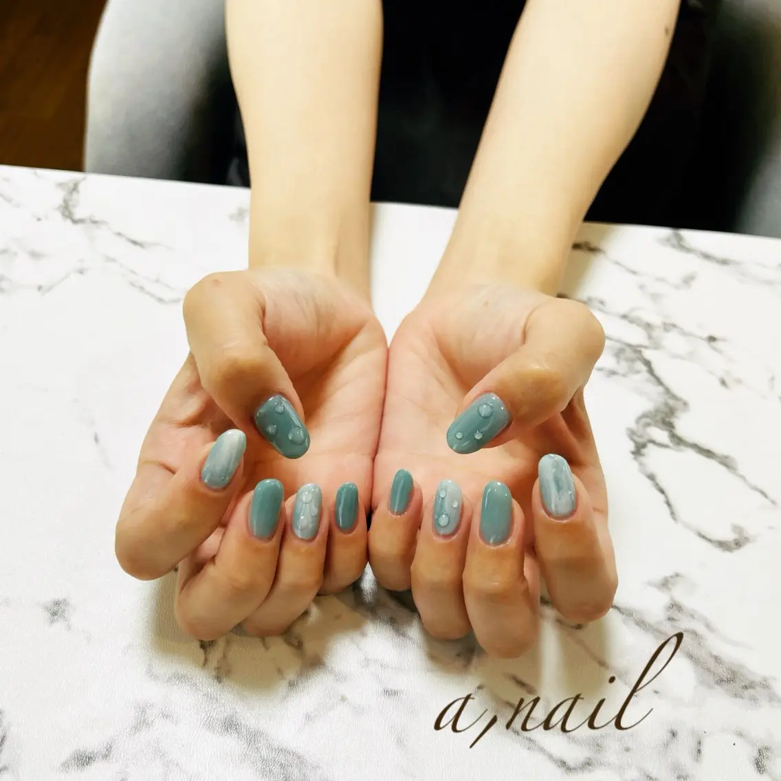 ネイル ニュアンスネイル シンプルネイル ハンドネイル ネイルサロン エーネイルのネイルデザイン