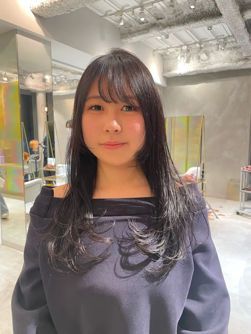 カラー 近藤 奏音のヘアスタイル