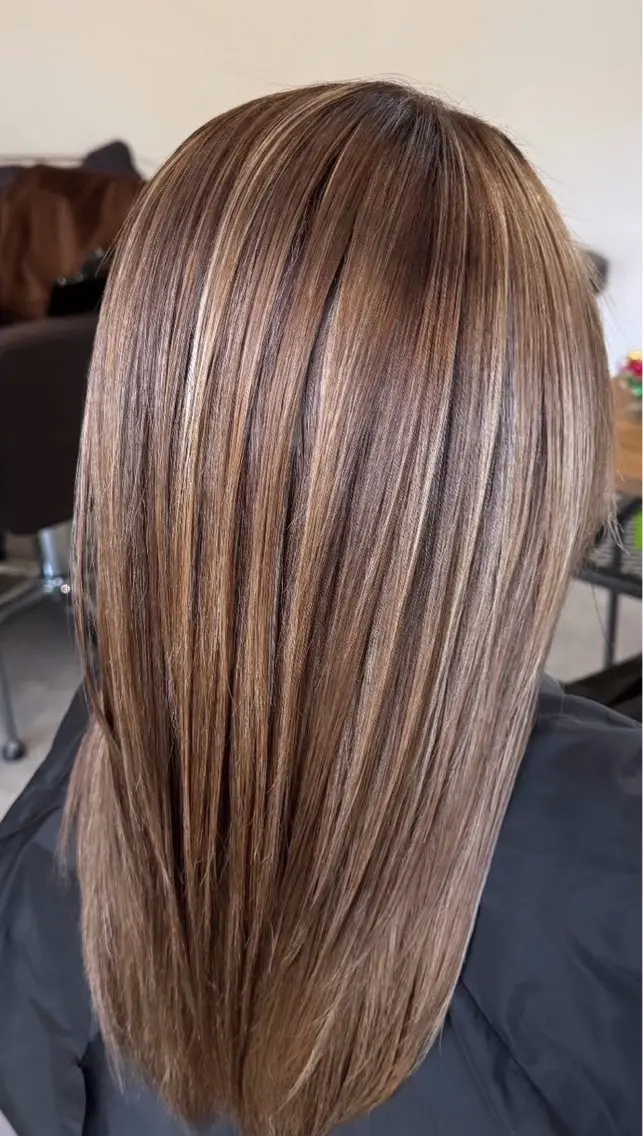 ミディアム カラー ハイライトカラー ハイライト Y Rinaのヘアスタイル
