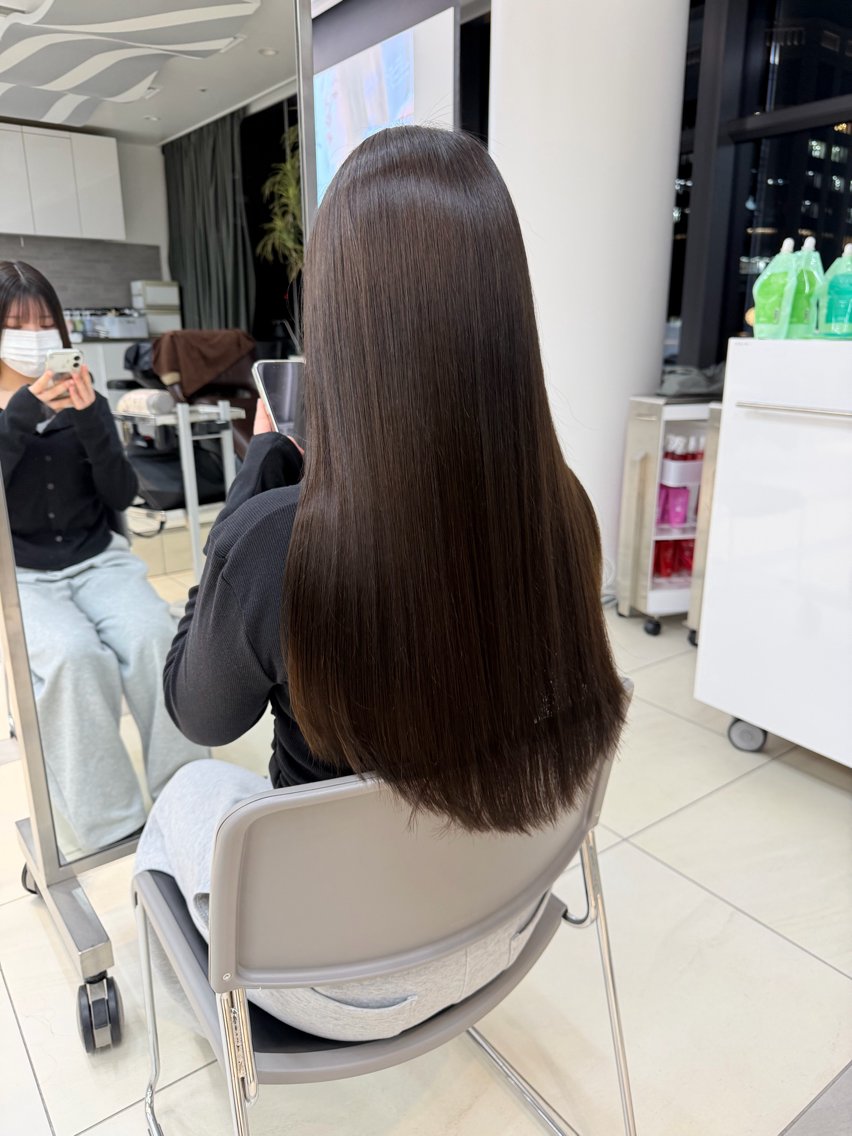 ロング 【yuni】 コタロウのヘアスタイル