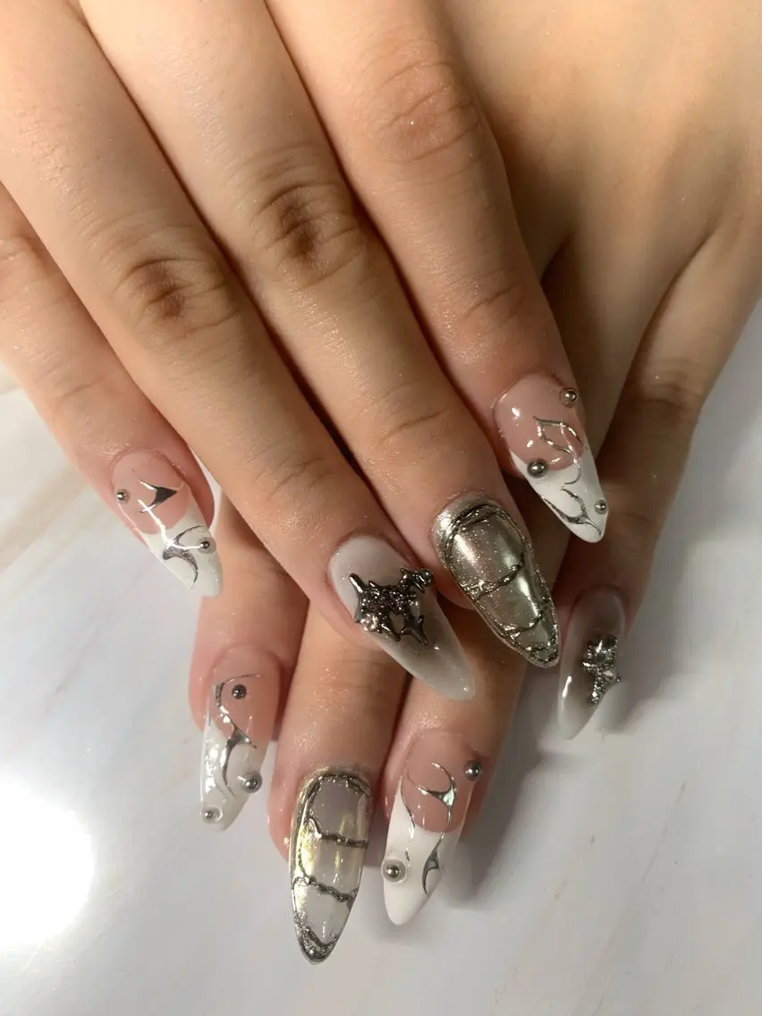 ネイル akina nailsのネイルデザイン