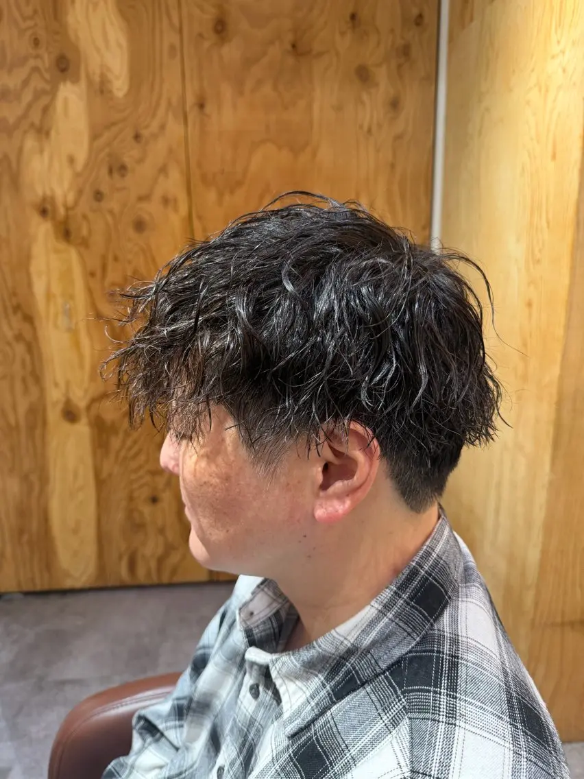 パーマ 縮毛矯正特別価格🔥 宇宙のヘアスタイル
