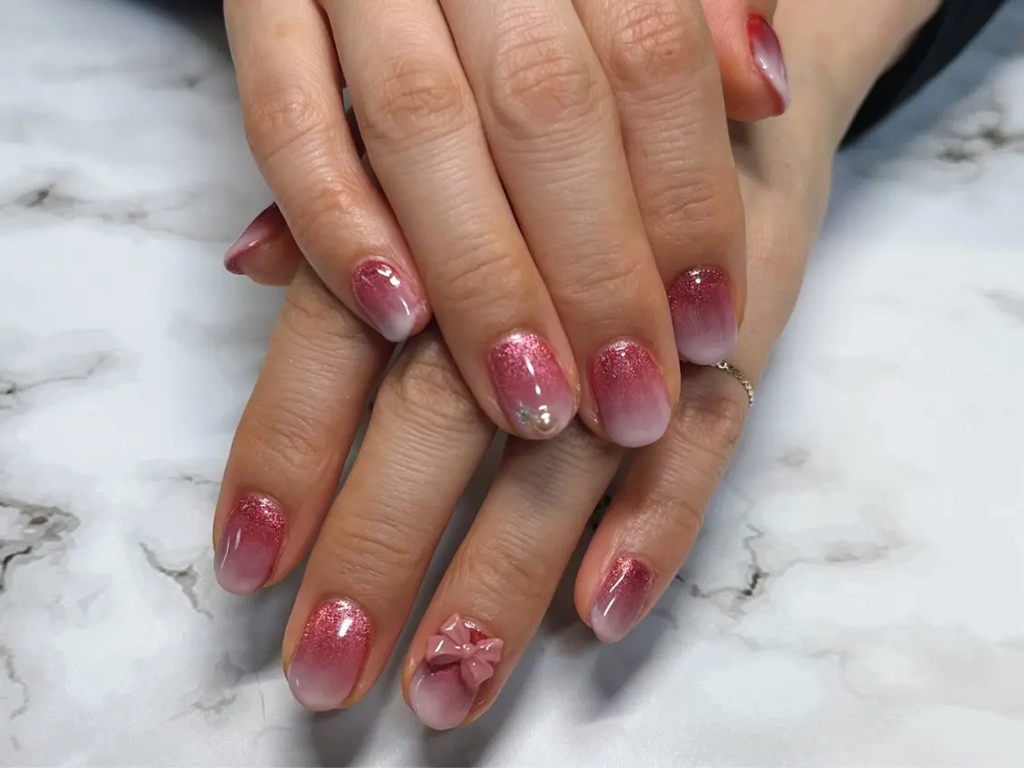 ネイル グラデーション マグネットネイル ピンク リボン KAI NAILS💅🏻✨のネイルデザイン