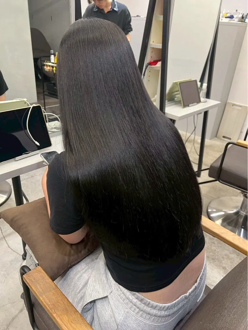 ロング パーマ 縮毛矯正 ハイトーンカラー が絶対可愛い✨泰聖✨のヘアスタイル