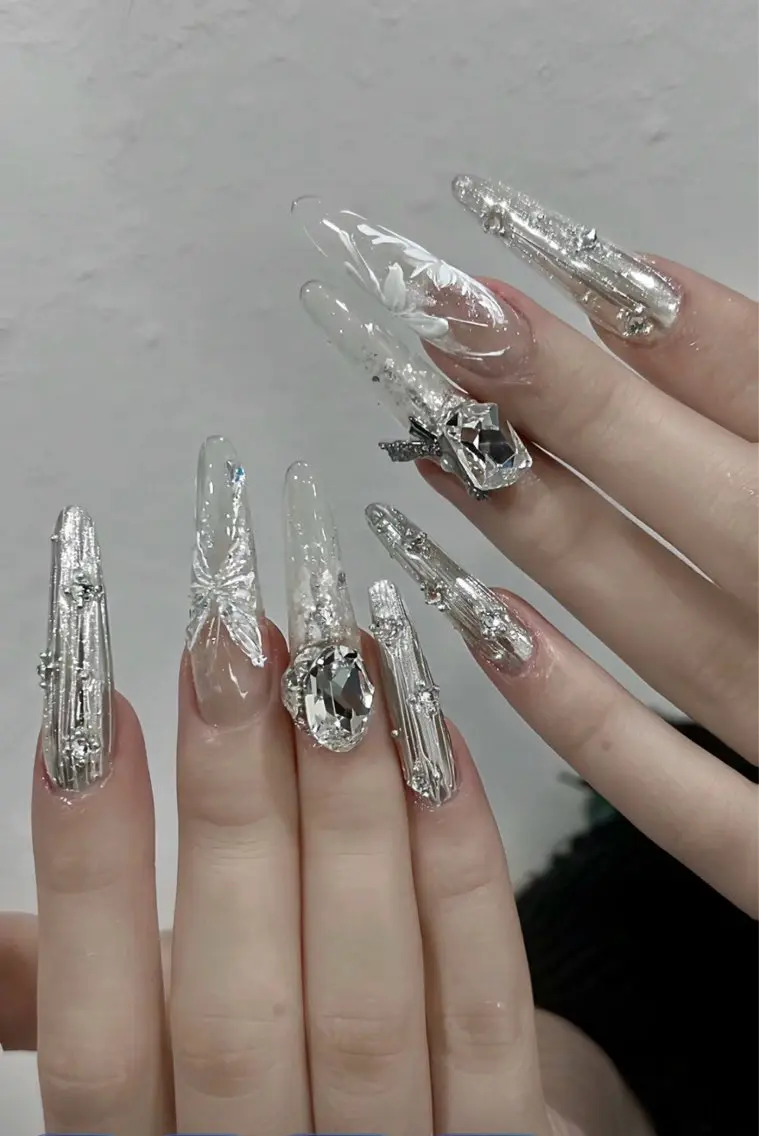 ネイル リセス 高田馬場💎のネイルデザイン