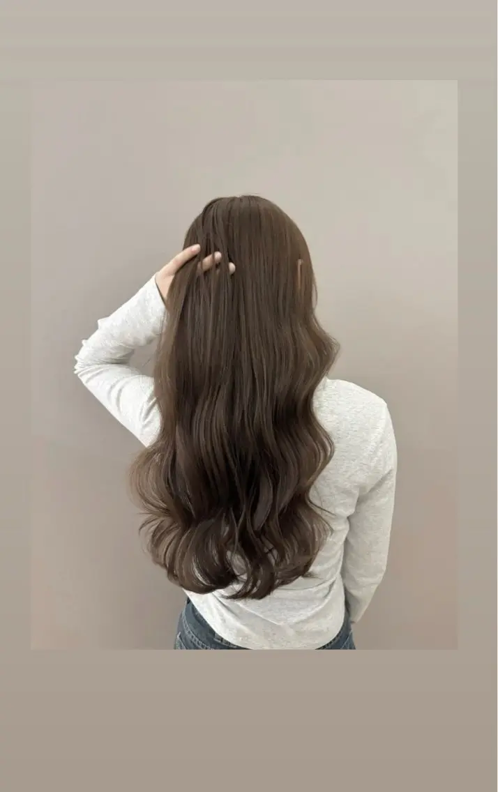 ロング カラー ここね/暗髪/ 縮毛矯正/モデル募集のヘアスタイル
