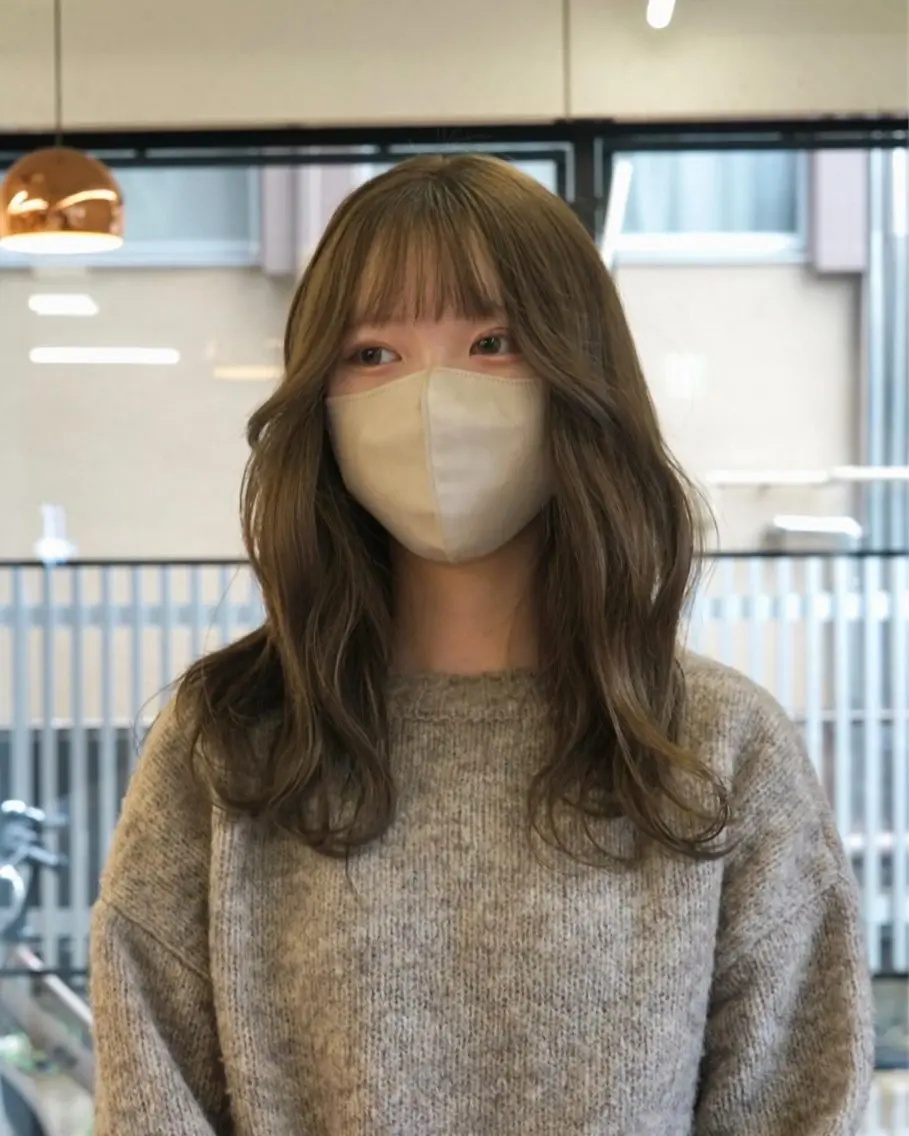 ロング カラー ブラウンカラー 透明感カラー オリーブブラウン ケアブリーチ/ ハイトーン/牧野のヘアスタイル