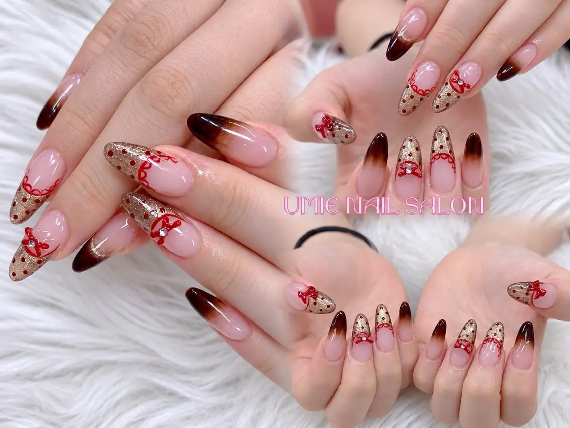 ネイル フットネイル フレンチネイル ジェルネイル ガラスフレンチ マグネットネイル ハンドネイル UMIE NAIL SALONのネイルデザイン