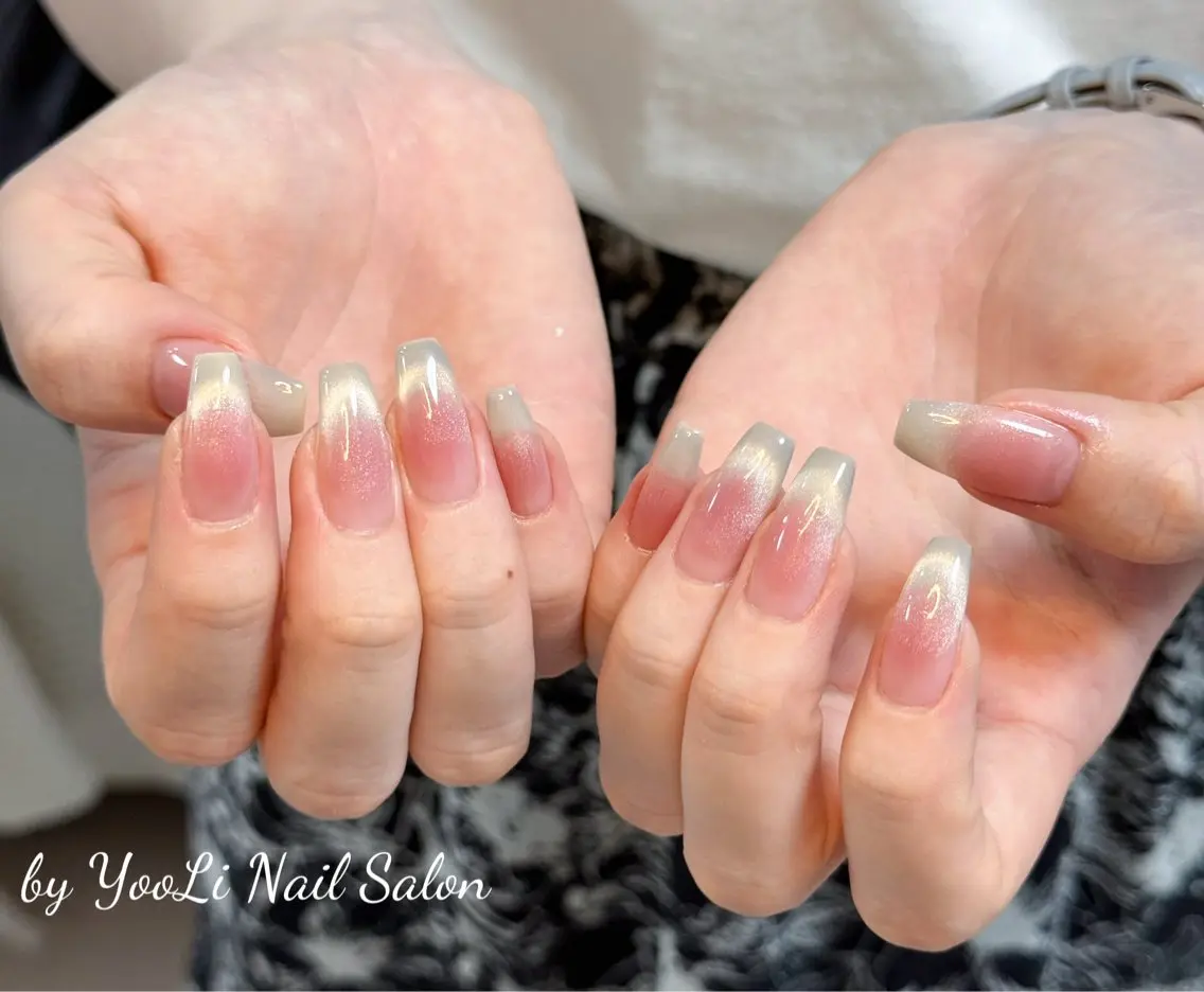 ネイル アートネイル オーロラネイル チークネイル フレンチネイル ガラスフレンチ ハンドネイル 🎀🎀YooLi Nail Salonのネイルデザイン