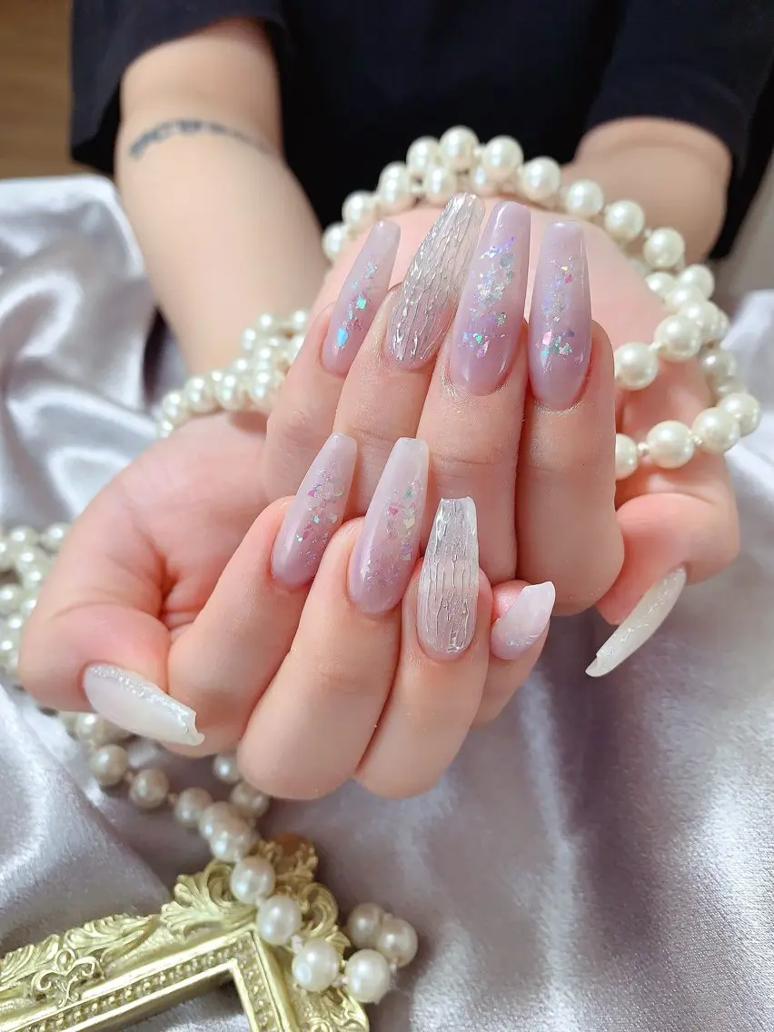ネイル ネイルサロンAiri 長さ出し·シンプルのネイルデザイン