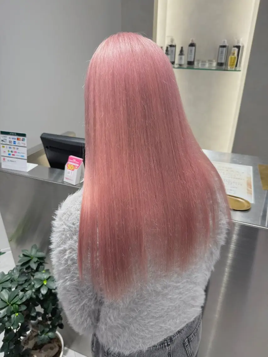 ロング カラー ヘアカラー トリートメント 🦄ハイトーンカラー 🦄まるおしょうのヘアスタイル