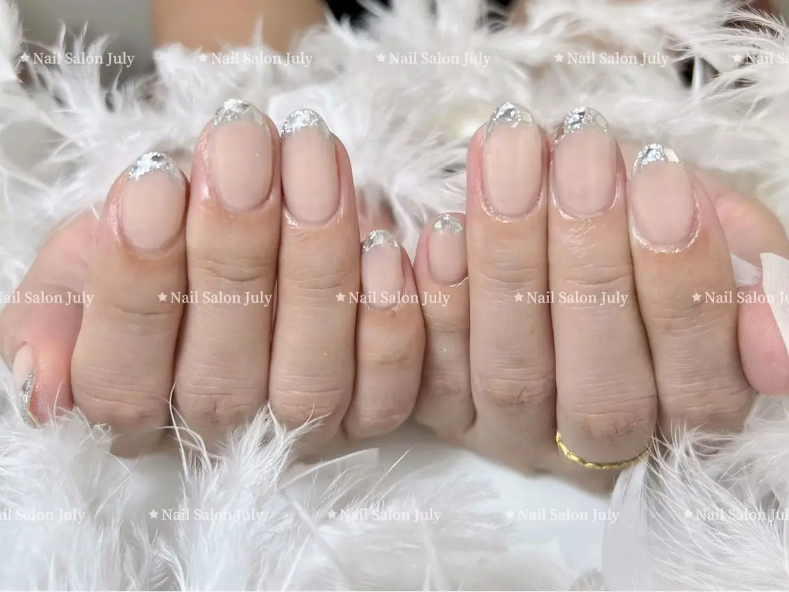 ネイル アートネイル オーロラネイル ジェルネイル ガーリー キラキラネイル July モモのネイルデザイン
