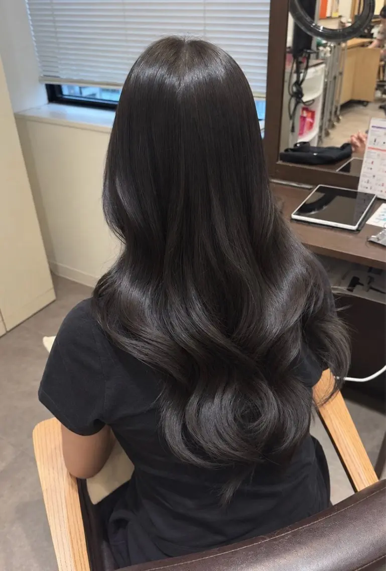 ロング カラー 透明感カラー イルミナカラー トリートメント ヘアカラー 艶髪・美髪ケア🫧 表参道/MAYU🪽のヘアスタイル