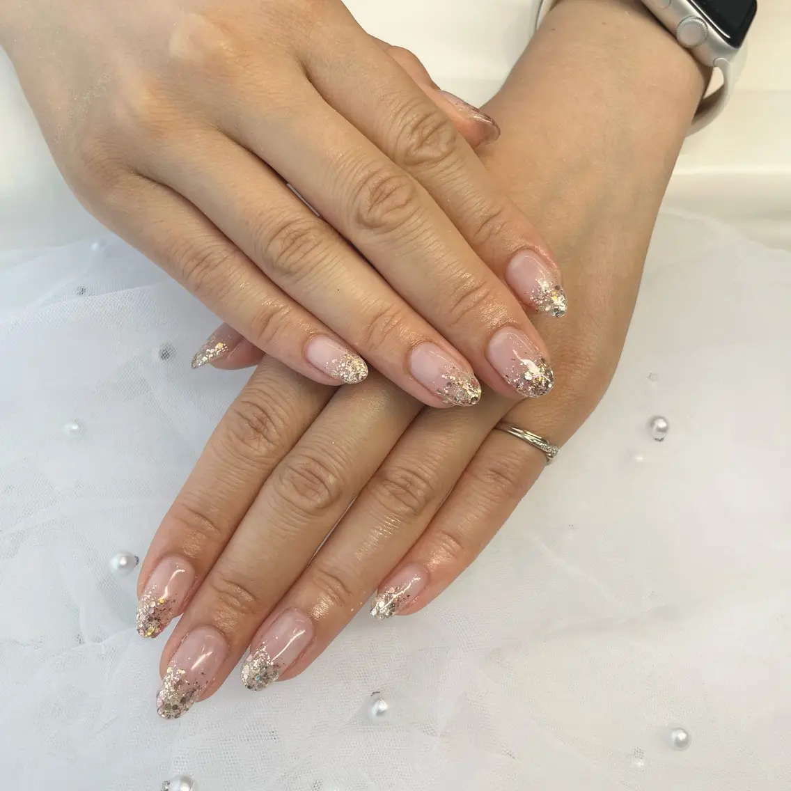 ネイル ラメ(グリッター) ラメグラデーション Leonie かりんのネイルデザイン