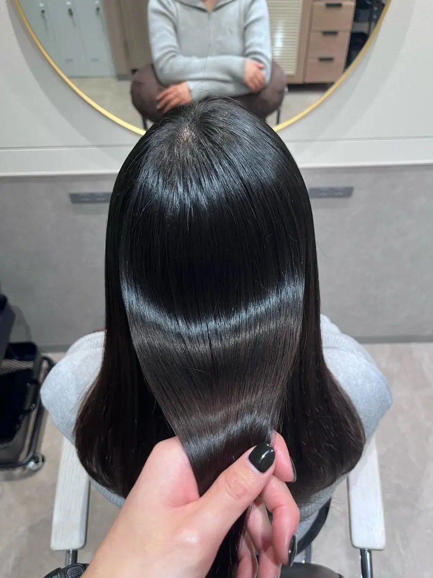 ロング カット ヘアカラー 縮毛矯正 トリートメント 銀座⭐️髪質改善⭐️ 平中 留生のヘアスタイル