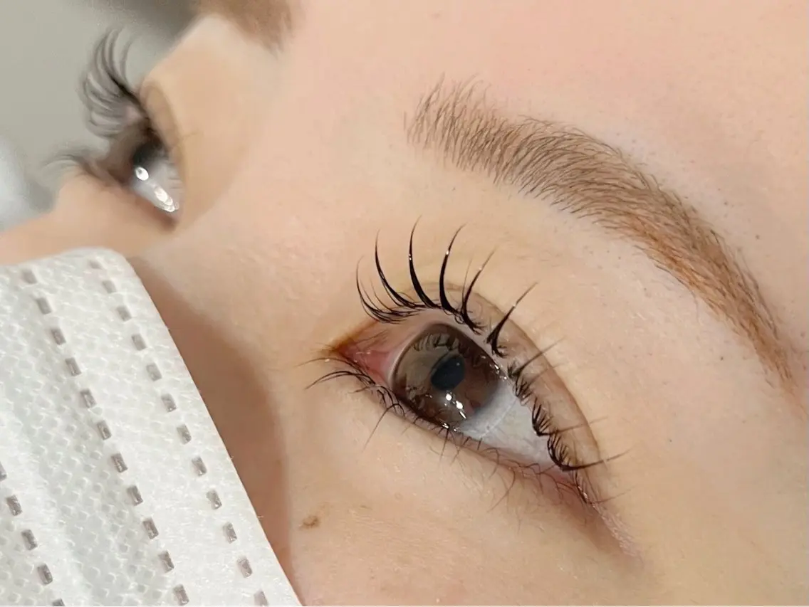 マツエク・マツパ まいこ LASHのマツエク・マツパデザイン