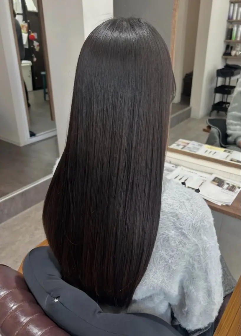 ロング 平松 佳恋のヘアスタイル