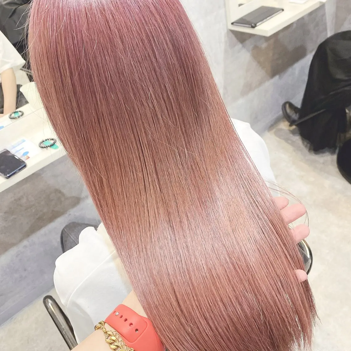 ロング カラー ヘアカラー トリートメント Toshiki大宮 🌈ハイトーン🌈のヘアスタイル