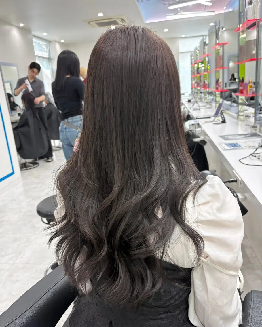 ロング カラー カット ヘアカラー 韓国ヘア赤み消し特化 ー🦋RION🦋のヘアスタイル