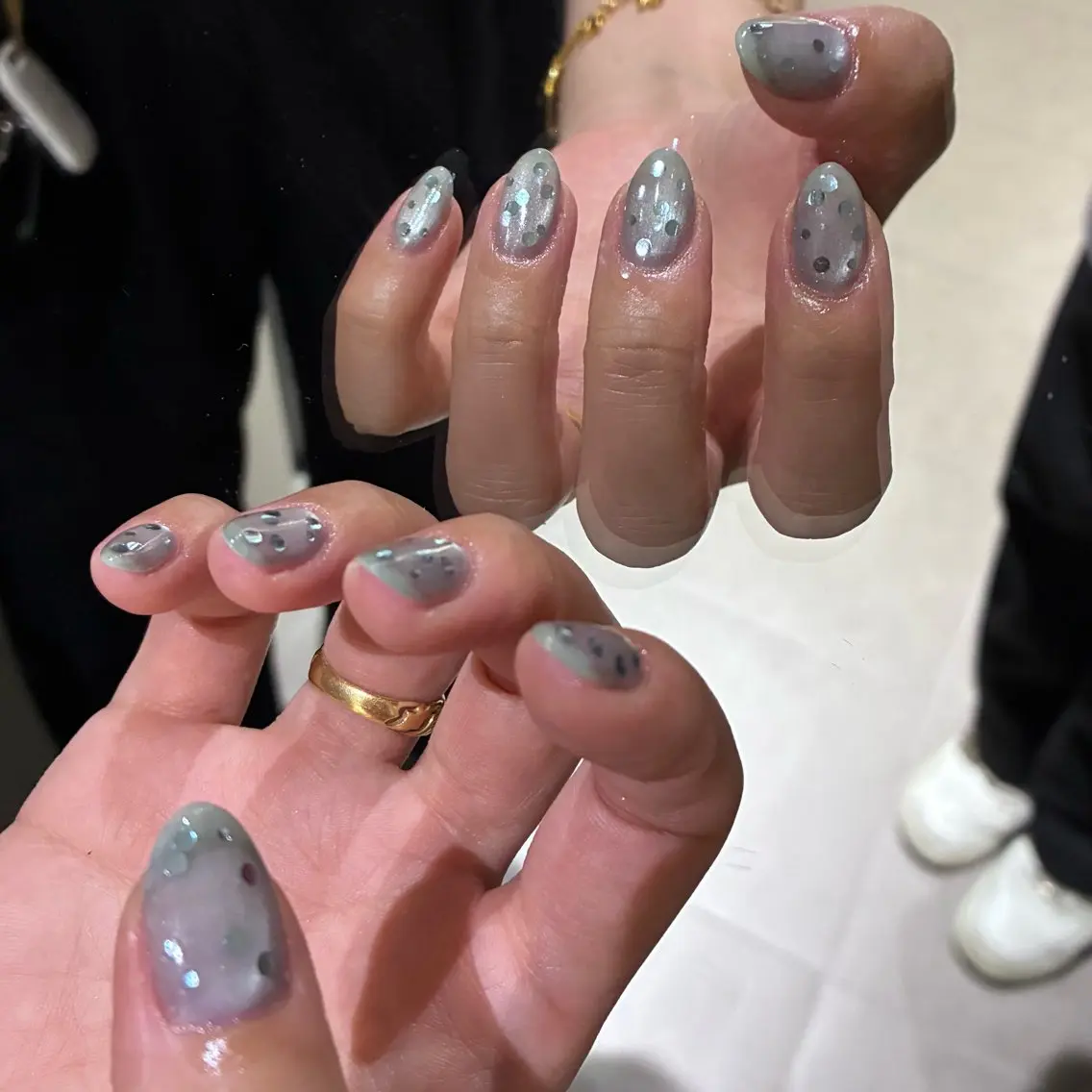 ネイル ブルー 氷ネイル・うるうるネイル 水色 ハンドネイル WAVY airiのネイルデザイン