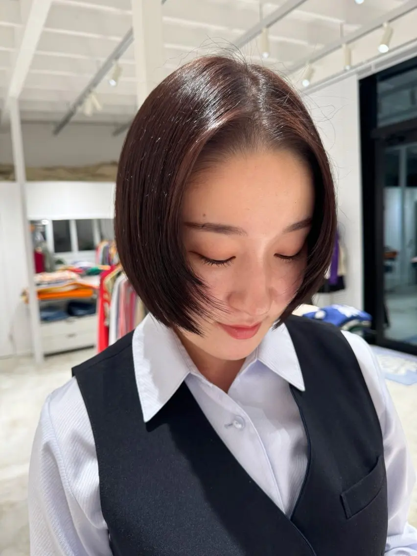 ショート カラー ヘアカラー 中野 遥のヘアスタイル