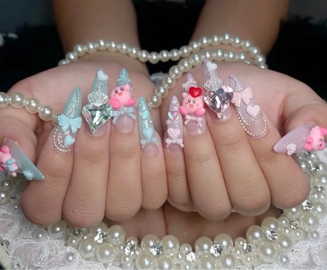 ネイル アートネイル ボルドー フレンチネイル ジェルネイル 氷ネイル・うるうるネイル ハンドネイル Julie NailSalonのネイルデザイン