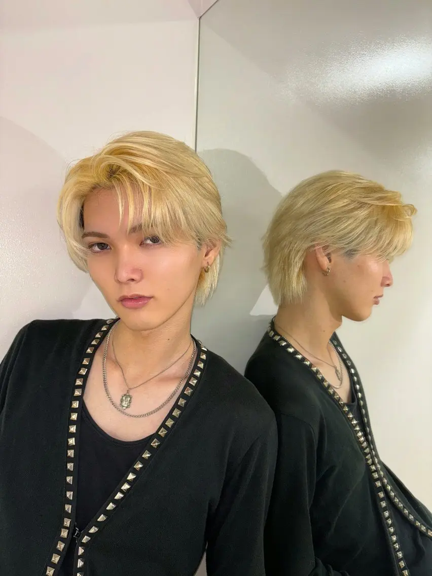 ショート カラー メンズ 岡本 凛大郎のヘアスタイル