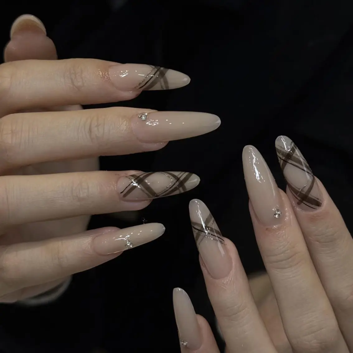 ネイル ハンドネイル ハンドケア 🍑 momo_nailのネイルデザイン