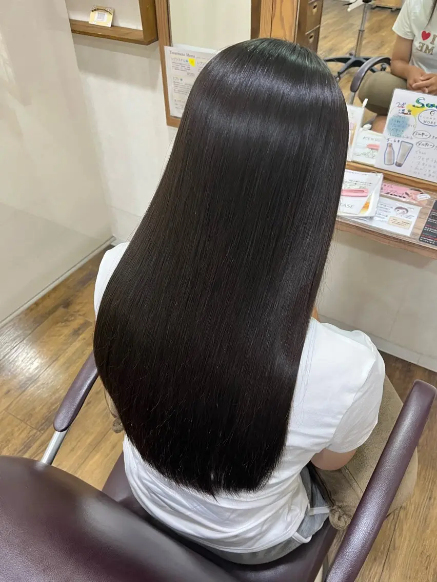 ロング パーマ 縮毛矯正 ストレートパーマ 縮毛矯正 渡辺 詩乃のヘアスタイル