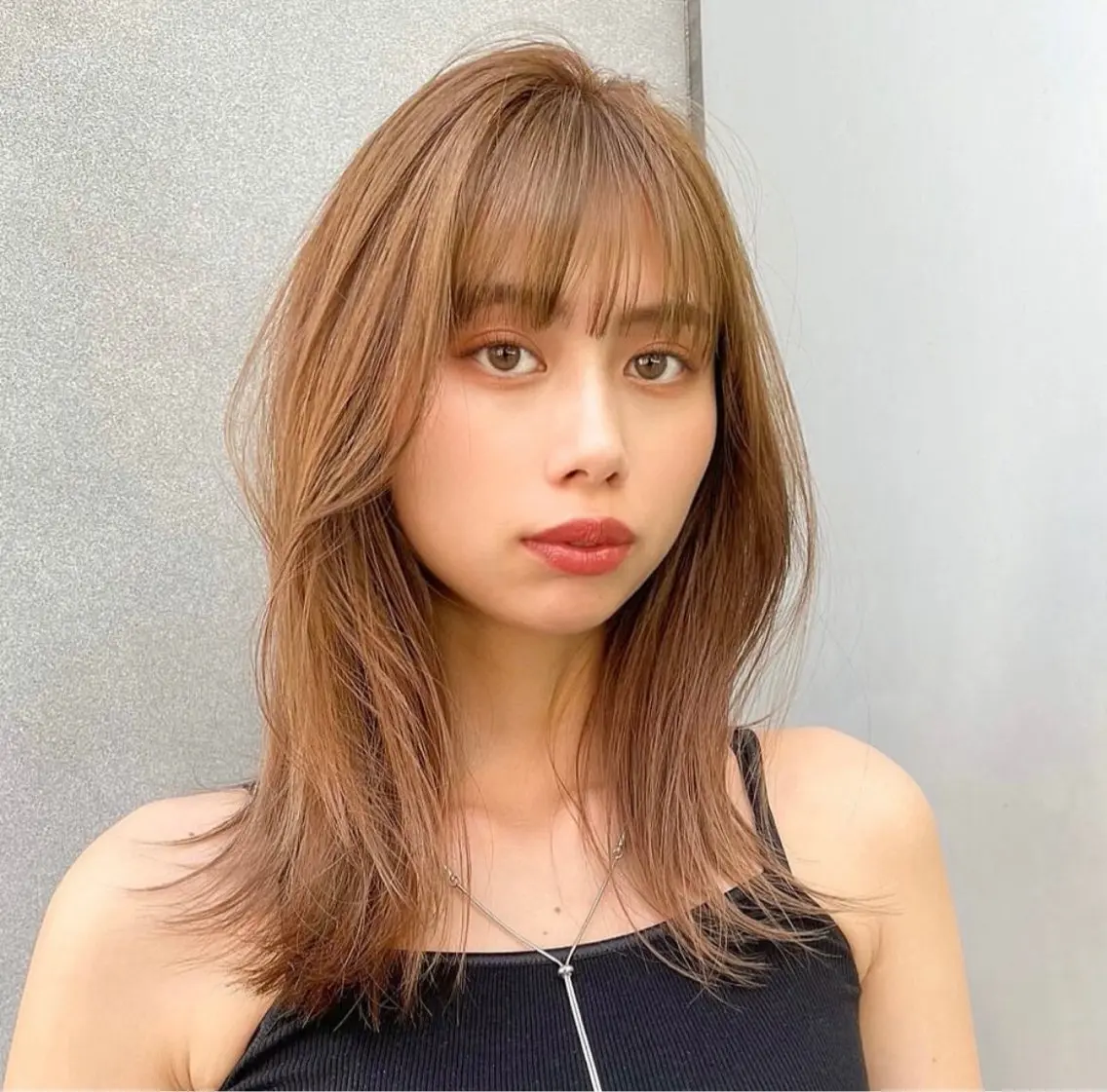 ミディアム カラー くびれヘア 内野   龍海 / レイヤーカットのヘアスタイル