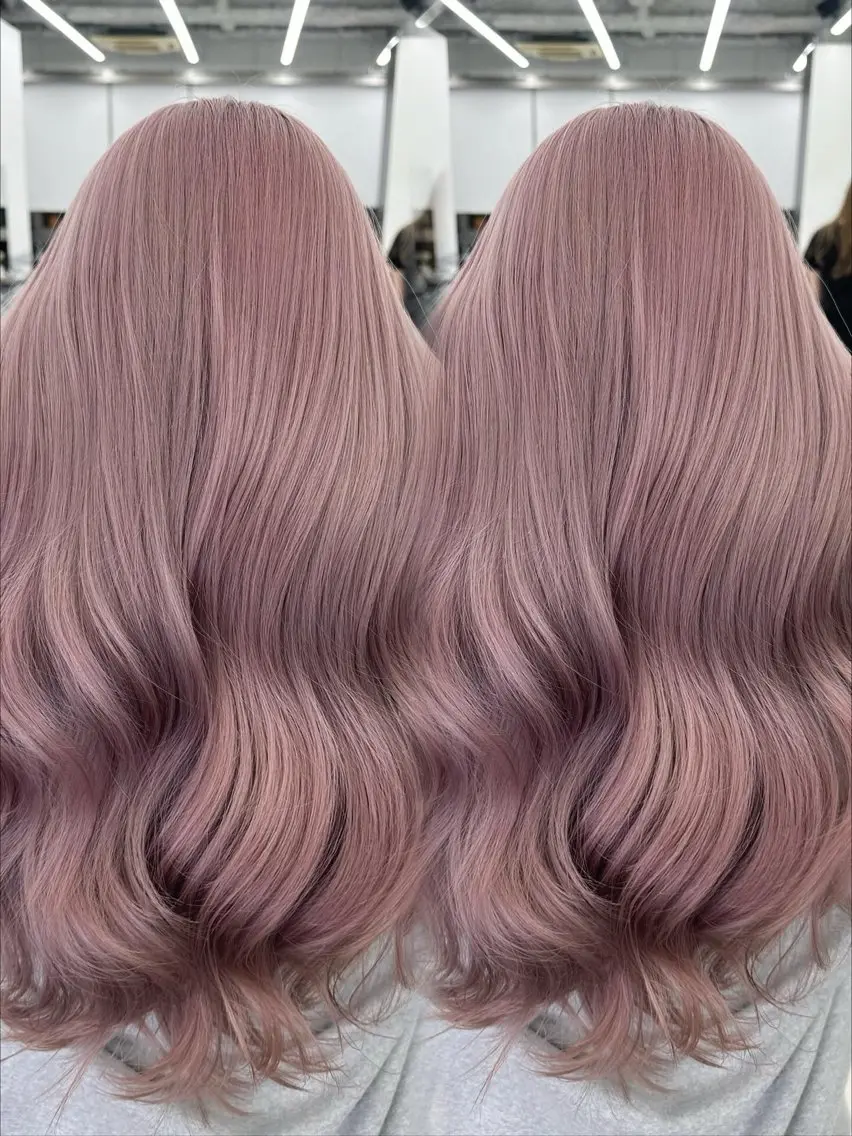ロング カラー ヘアアレンジ ベージュカラー ブリーチ 抜きっぱなしブロンド ブロンド ブラウンカラー ヘアカラー 原宿ハイトーンカラー 🌼みるい🌼のヘアスタイル