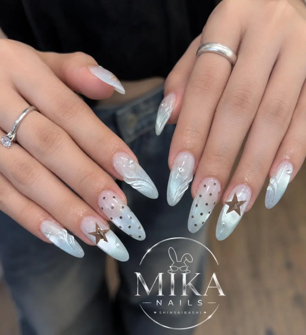 ネイル アートネイル チークネイル ドット フットネイル フレンチネイル ハンドネイル Mika Nailsのネイルデザイン