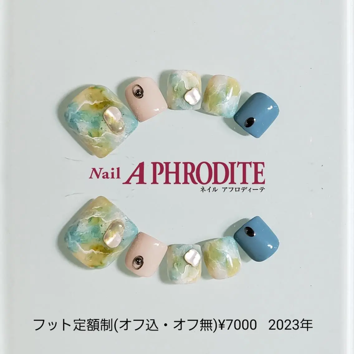 ネイル ジェルネイル ニュアンスネイル ソフトジェル Nail Aphroditeのネイルデザイン