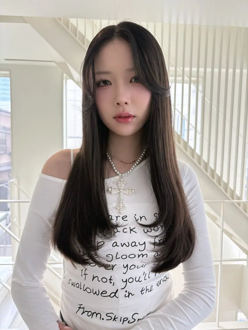 ロング カラー カット ヘアカラー トリートメント 優姫/韓国レイヤー /透明感カラーのヘアスタイル