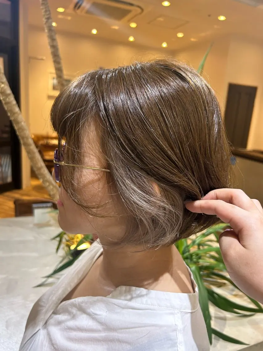 ショート アッシュ カット ヘアカラー 艶髪/髪質改善 yukaのヘアスタイル
