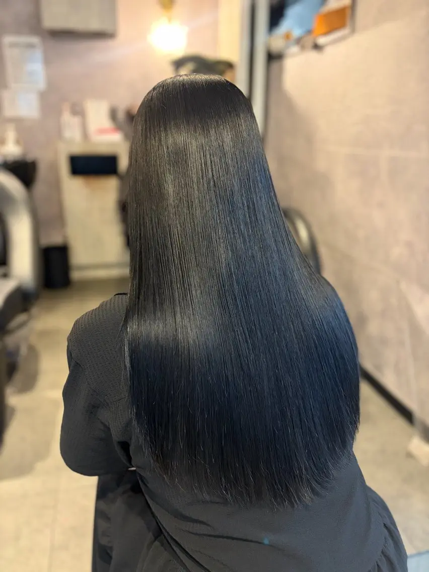 ロング カラー ヘアカラー 🎀🎶はがりな ワンカラー💝のヘアスタイル