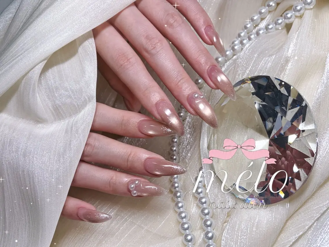 ネイル ハンドネイル 𝒦𝐸𝐼𝒩𝒜 ♡のネイルデザイン