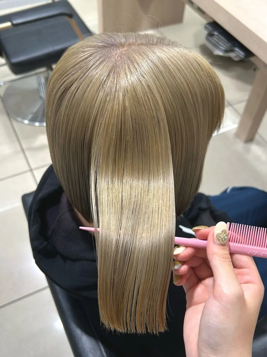 ミディアム ヘアカラー 【🎀推しカラー × 艶髪】小池 雪奈のヘアスタイル