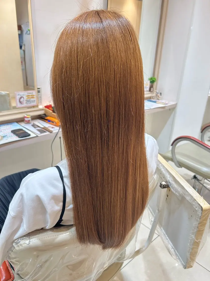 ロング カラー ヘアカラー 佐藤 寧々のヘアスタイル