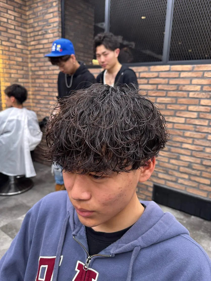 パーマ メンズ カット パーマ ツイスパ/シャドウ MANARUのヘアスタイル