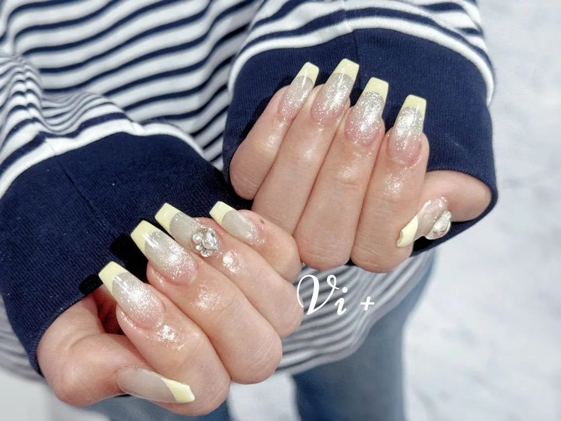 ネイル ハンドネイル ✨Nailsalon Vi+✨のネイルデザイン