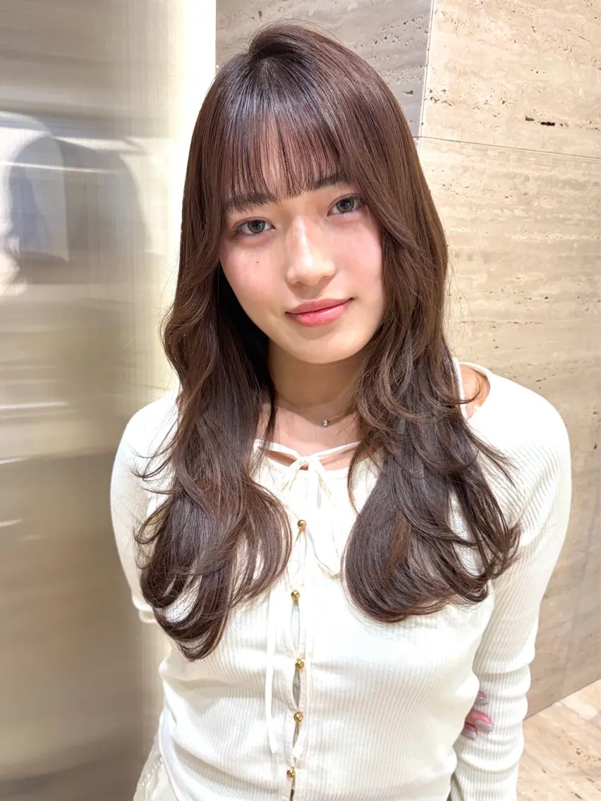 ミディアム カット ヘアカラー トリートメント 前髪・顔周りカット☆ あらいみゆのヘアスタイル