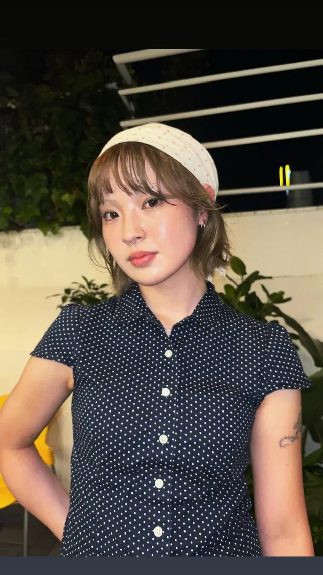 ミディアム ヘアカラー トリートメント 透明感カラー ／emiのヘアスタイル