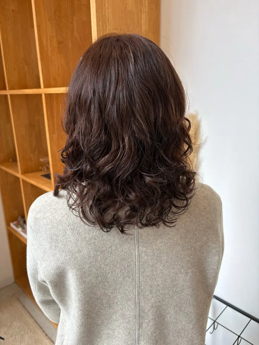ミディアム パーマ ミディアムパーマ カット パーマ 藤原仁美/レイヤー /透明感カラーのヘアスタイル