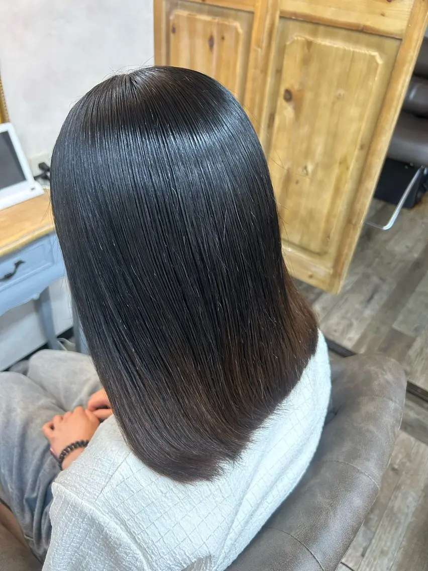 ミディアム カット トリートメント 🌼髪質整形🧸 艶カラー🌼珠理のヘアスタイル