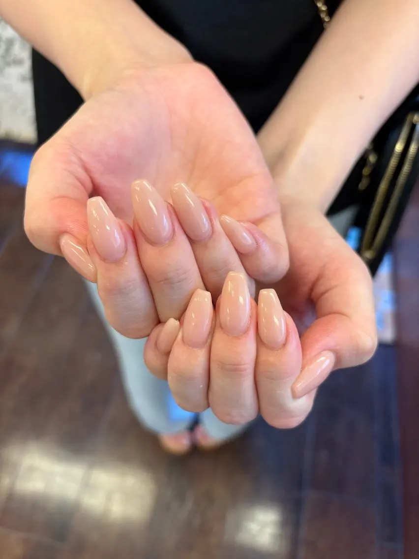 ネイル ハンドネイル AMI 美フォルムネイルのネイルデザイン