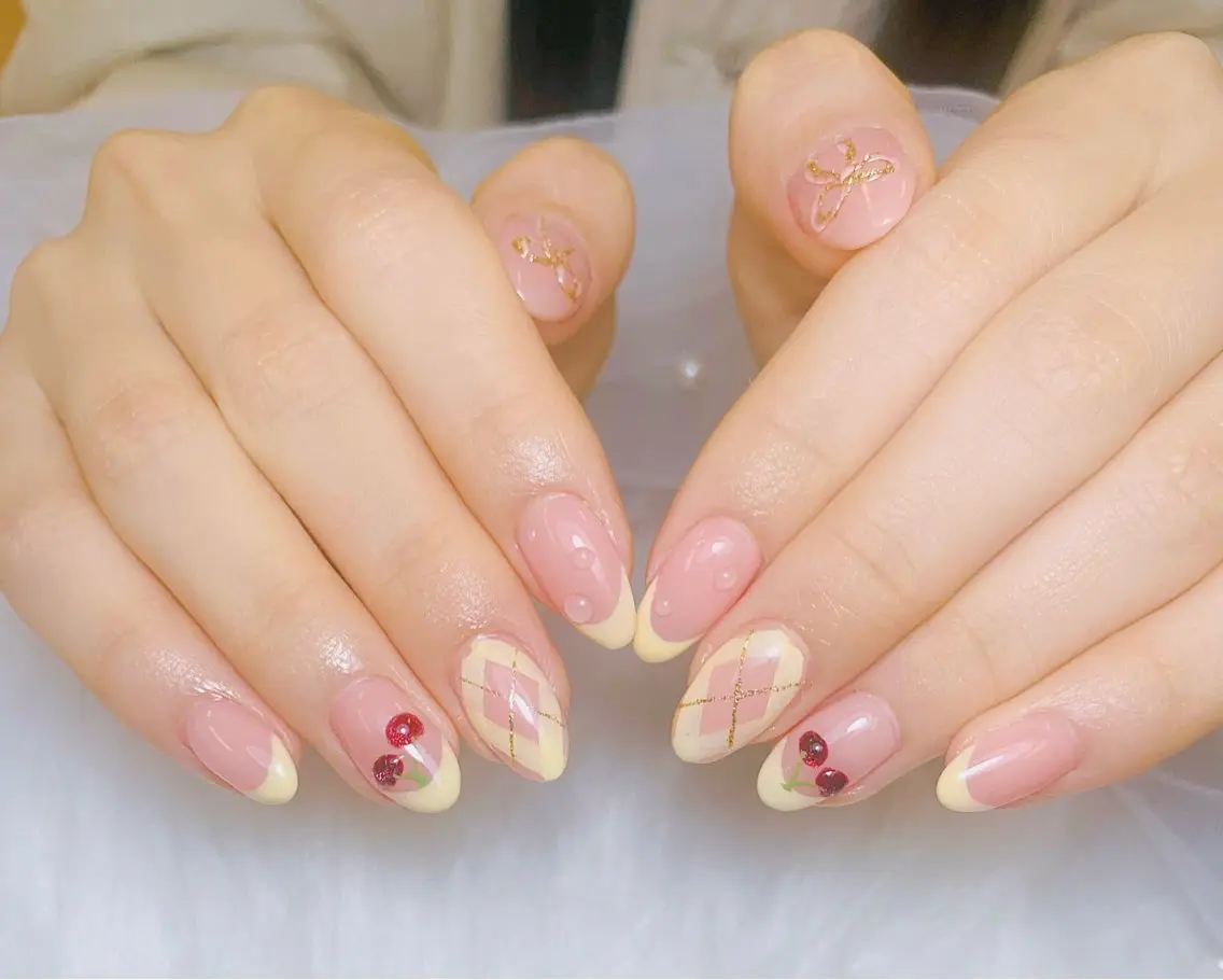 ネイル チークネイル 長さ出し フラッシュネイル フレンチネイル グラデーション ハンドネイル AN NAIL SALONのネイルデザイン