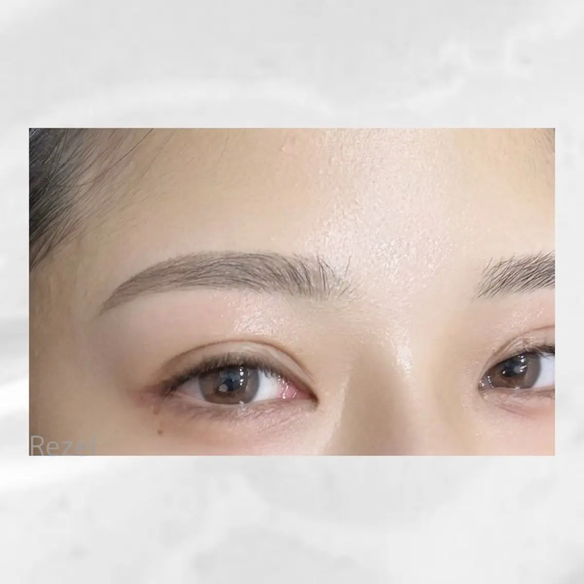 アイブロウ Rezel Eyebrowの眉毛・アイブロウイメージ